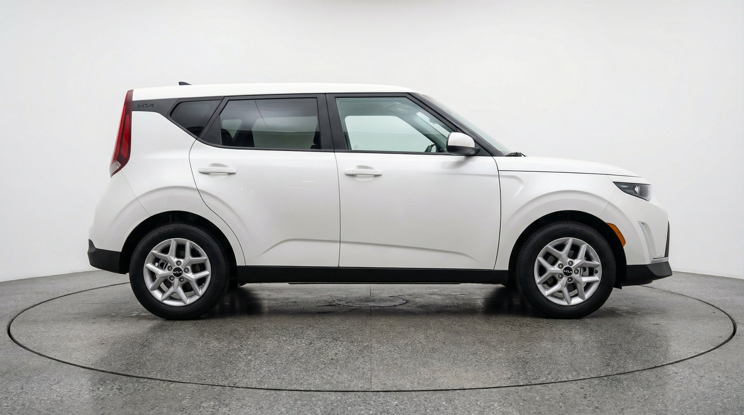 Thumbnail: 2025 Kia Soul - 10