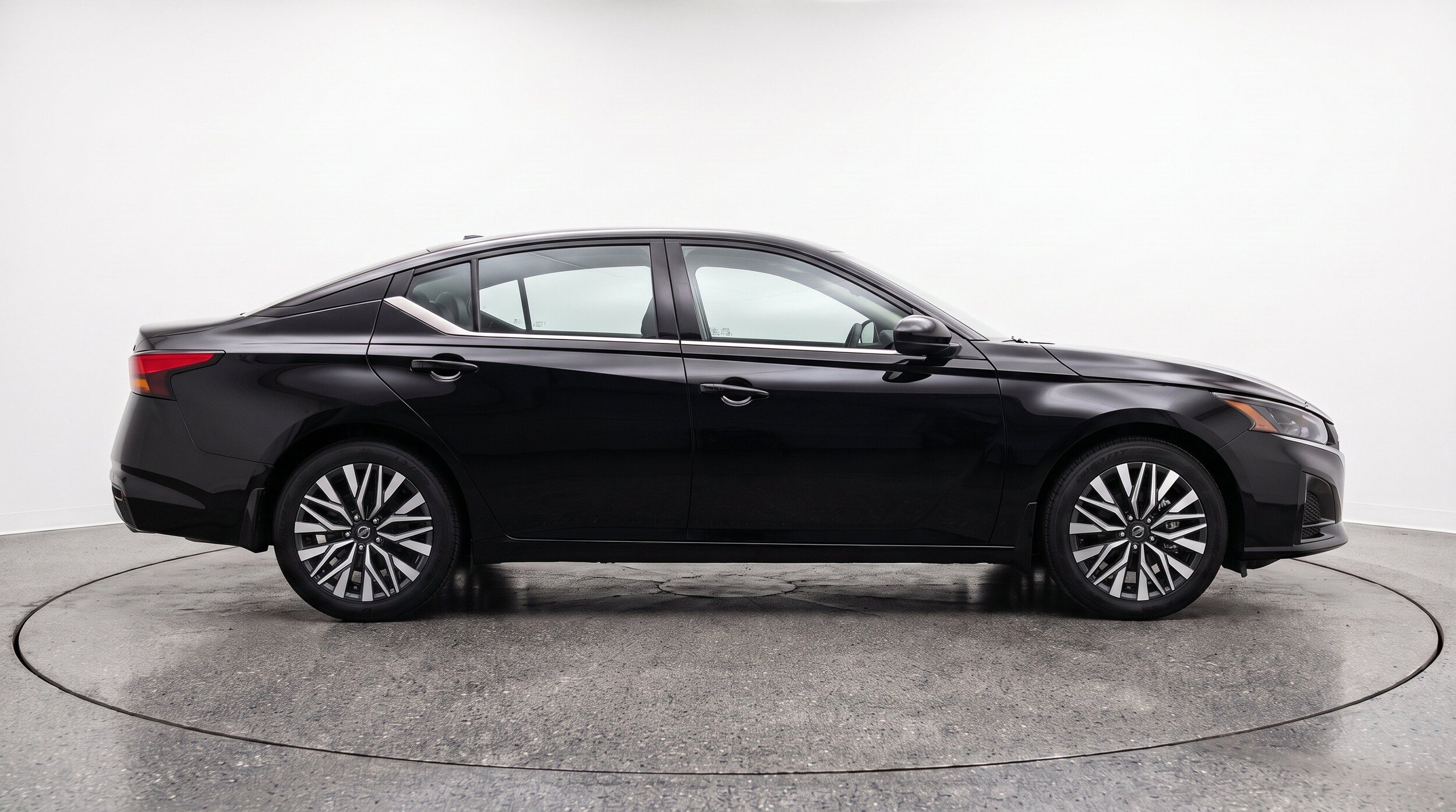 Thumbnail: 2026 Nissan Altima - 10