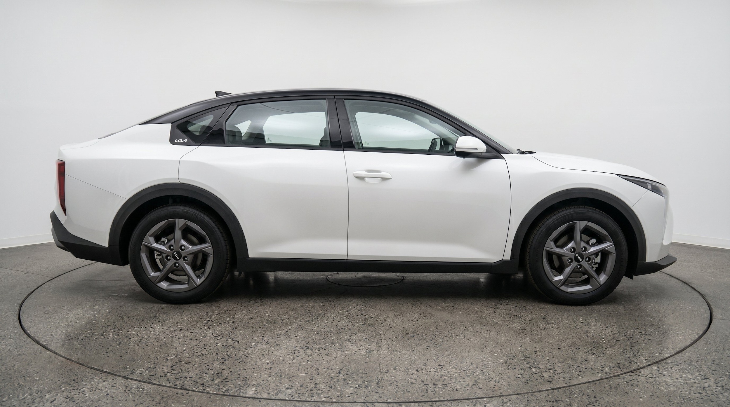 Thumbnail: 2025 Kia K4 - 10