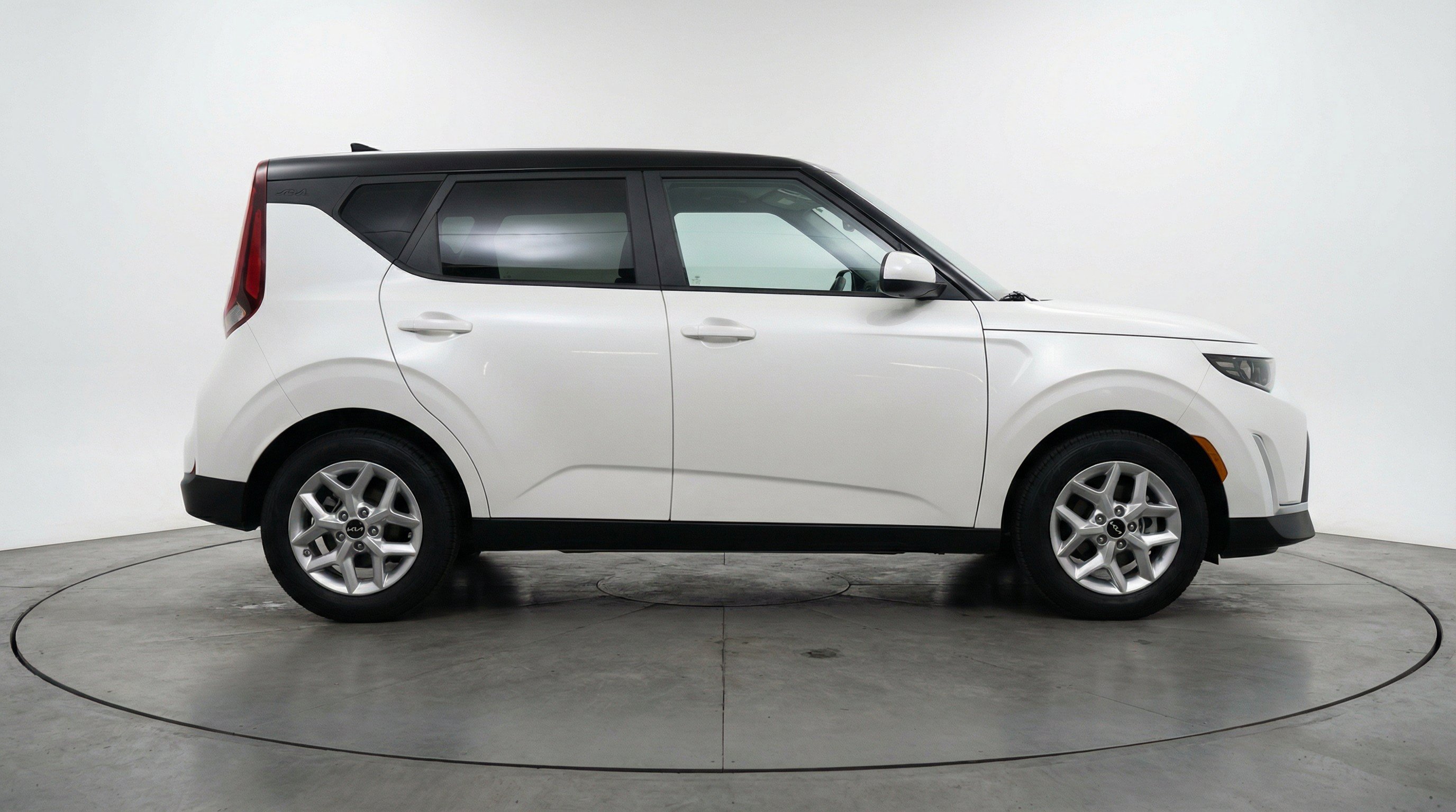 Thumbnail: 2025 Kia Soul - 10