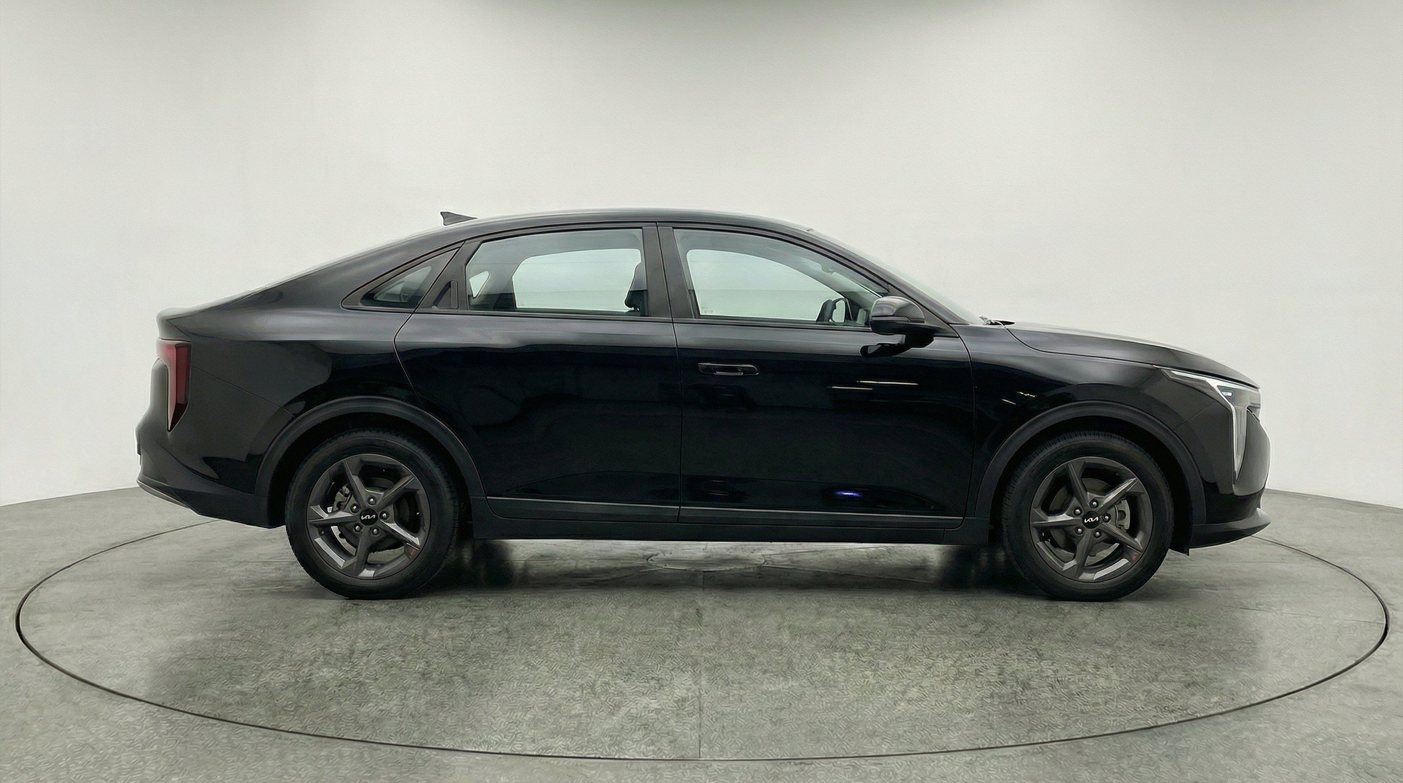 Thumbnail: 2025 Kia K4 - 10