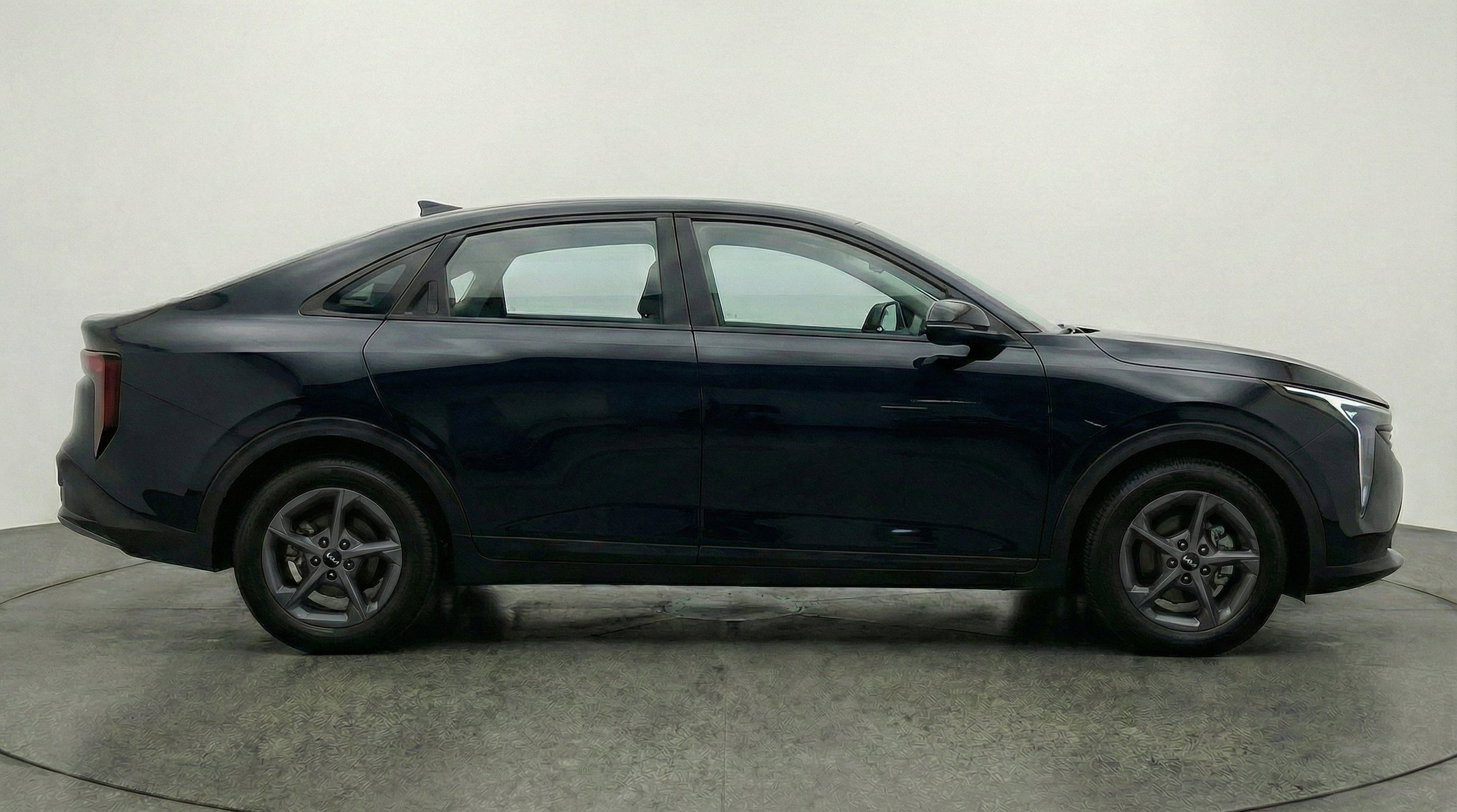 Thumbnail: 2025 Kia K4 - 10