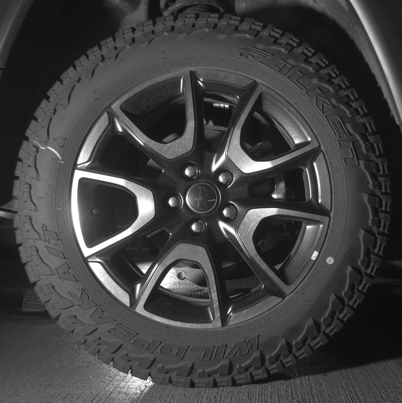 Thumbnail: 2025 Jeep Compass - 15