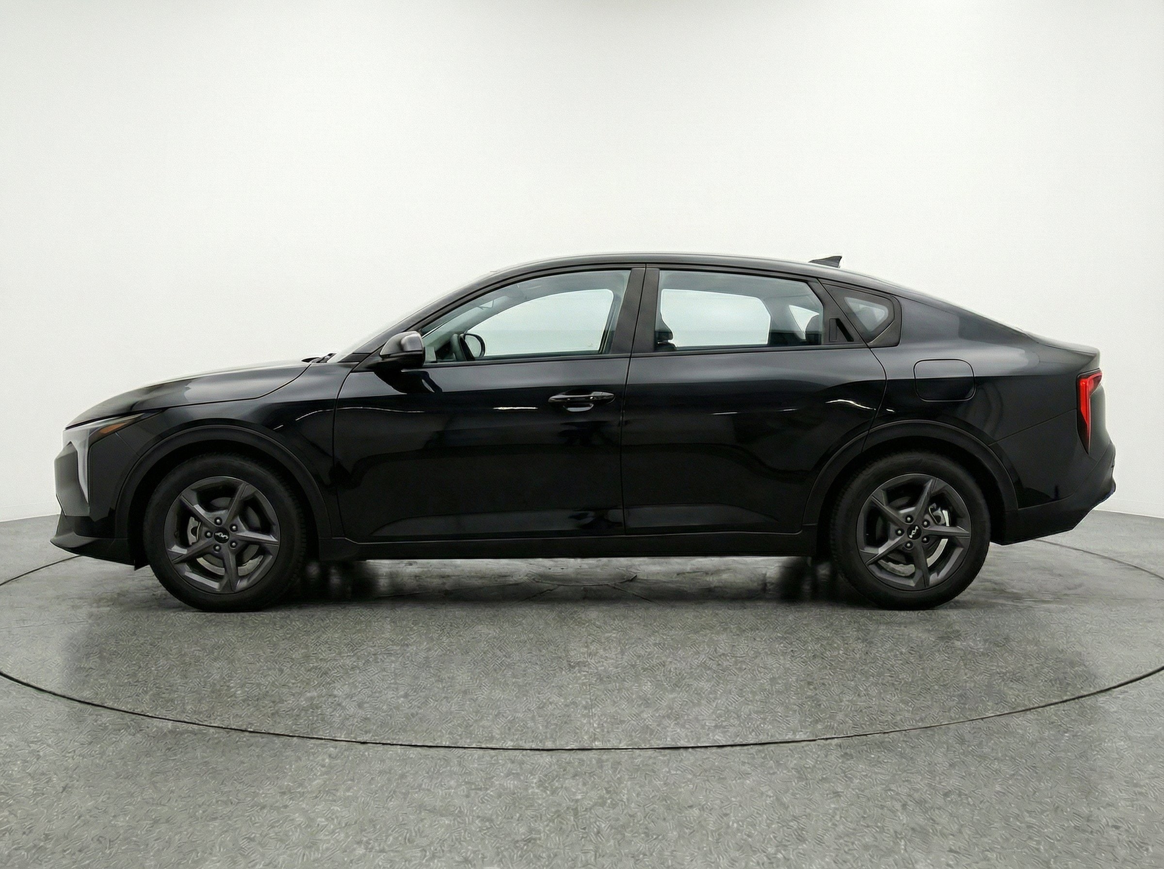 Thumbnail: 2025 Kia K4 - 5