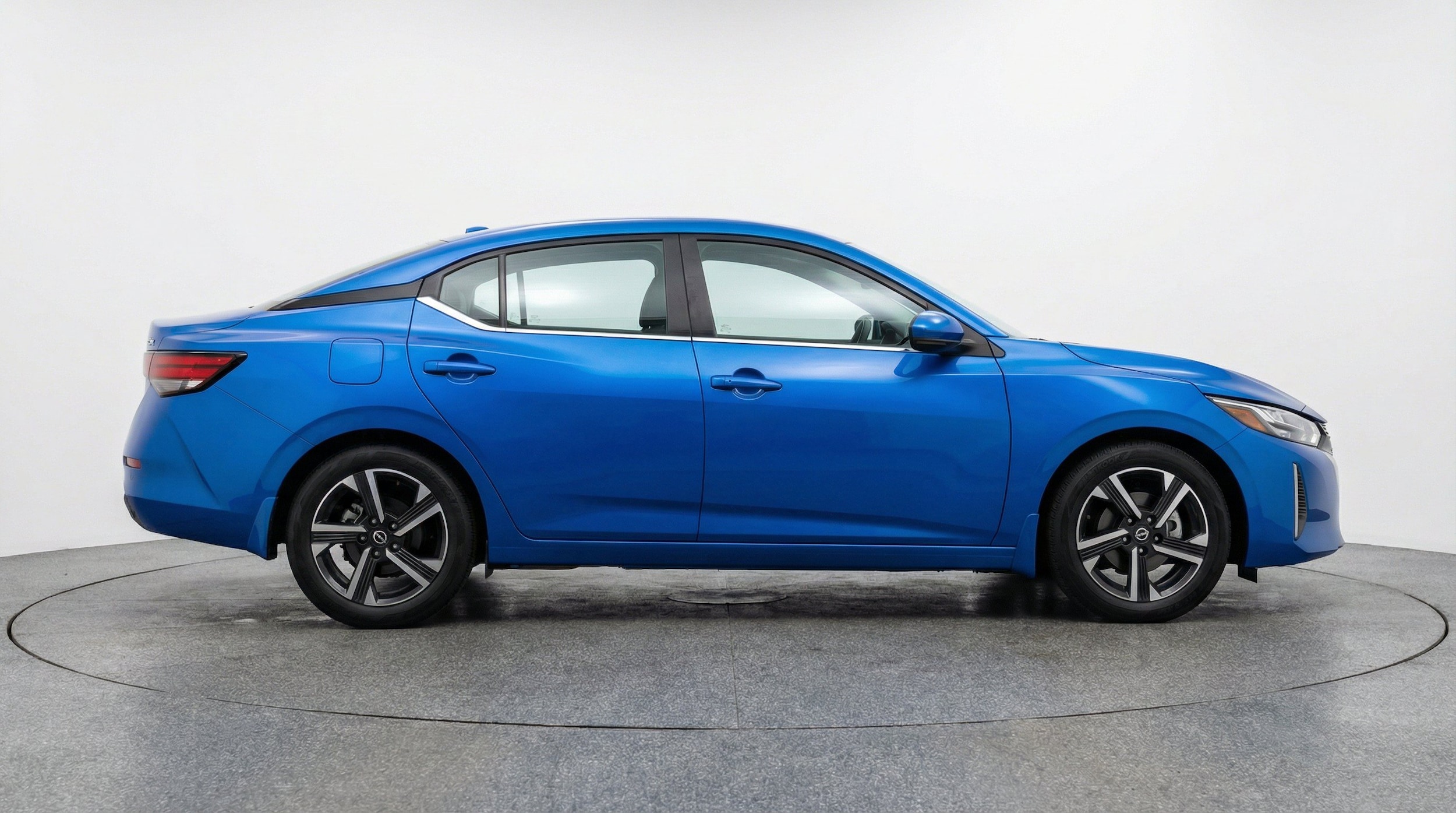 Thumbnail: 2025 Nissan Sentra - 11