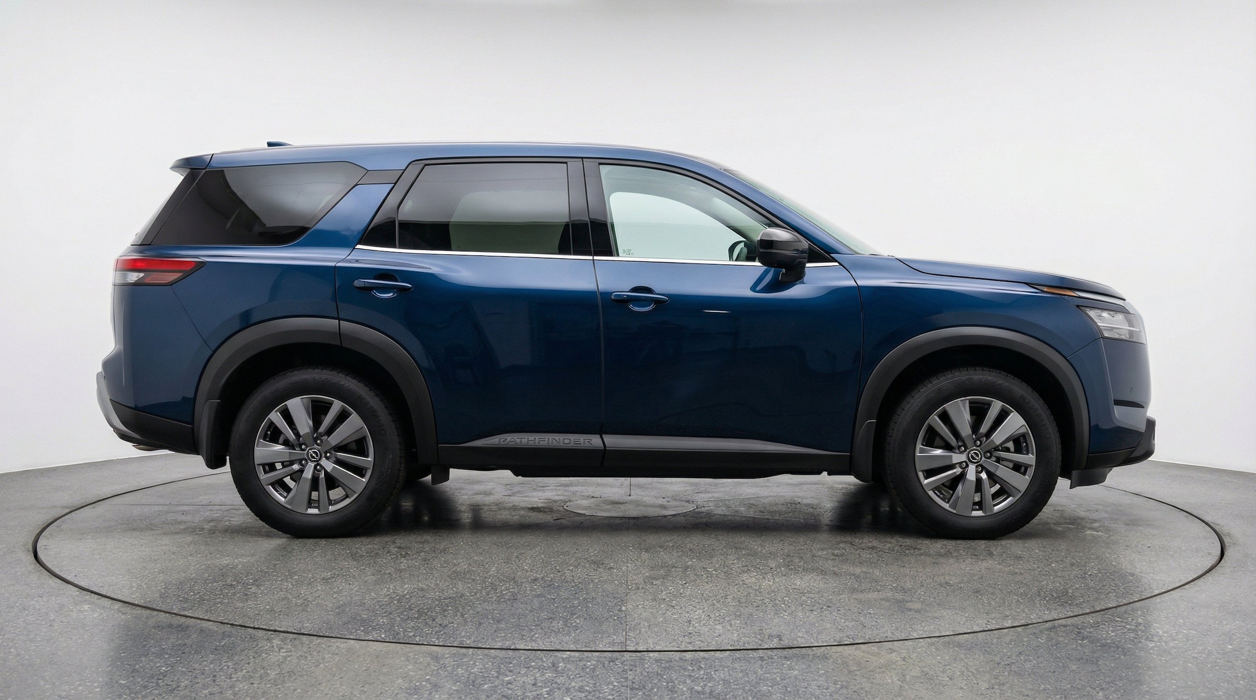 Thumbnail: 2025 Nissan Pathfinder - 10
