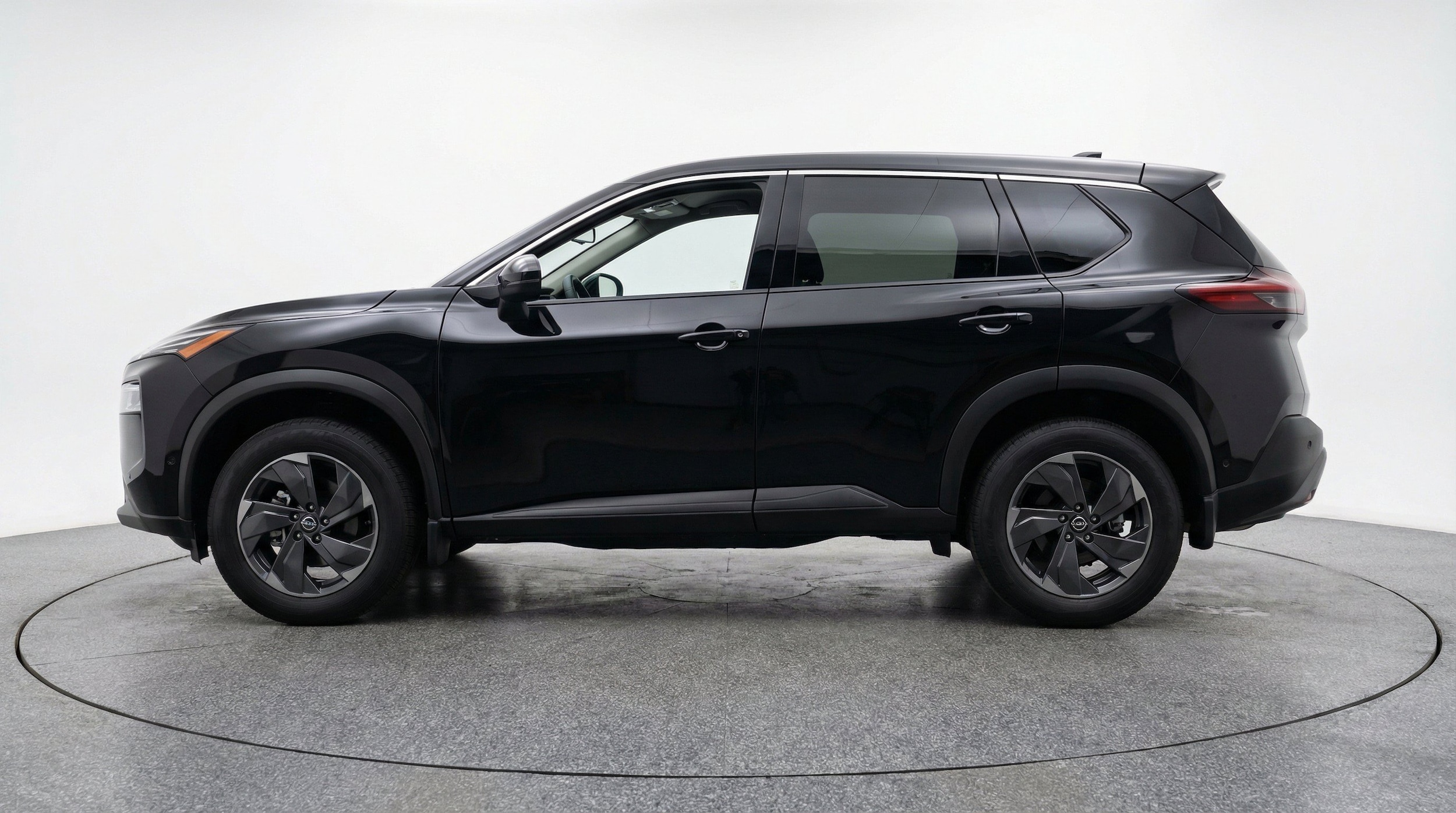 Thumbnail: 2025 Nissan Rogue - 5