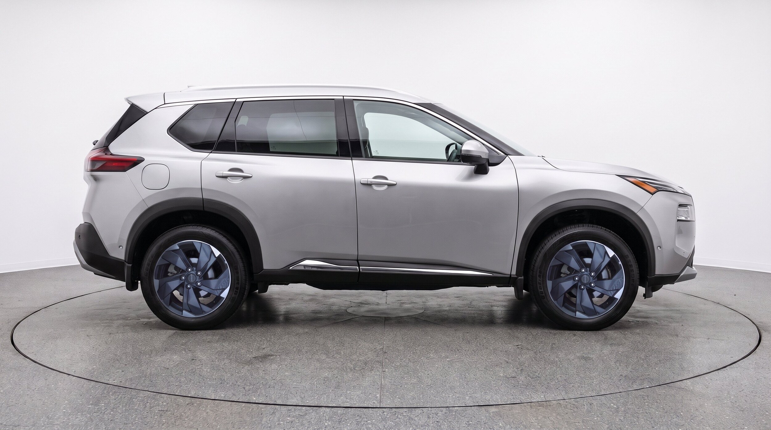 Thumbnail: 2025 Nissan Rogue - 10