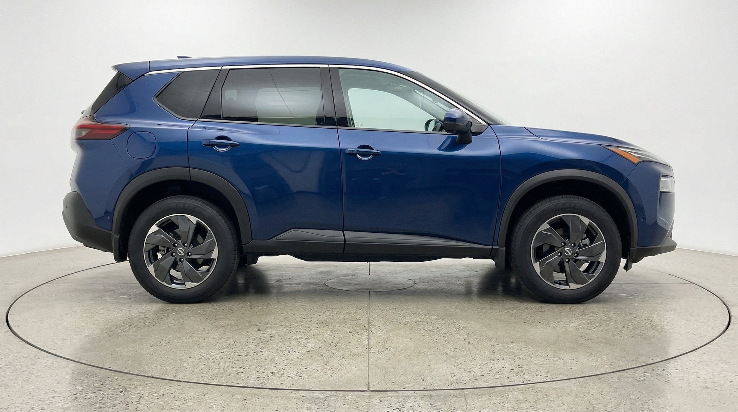 Thumbnail: 2025 Nissan Rogue - 10