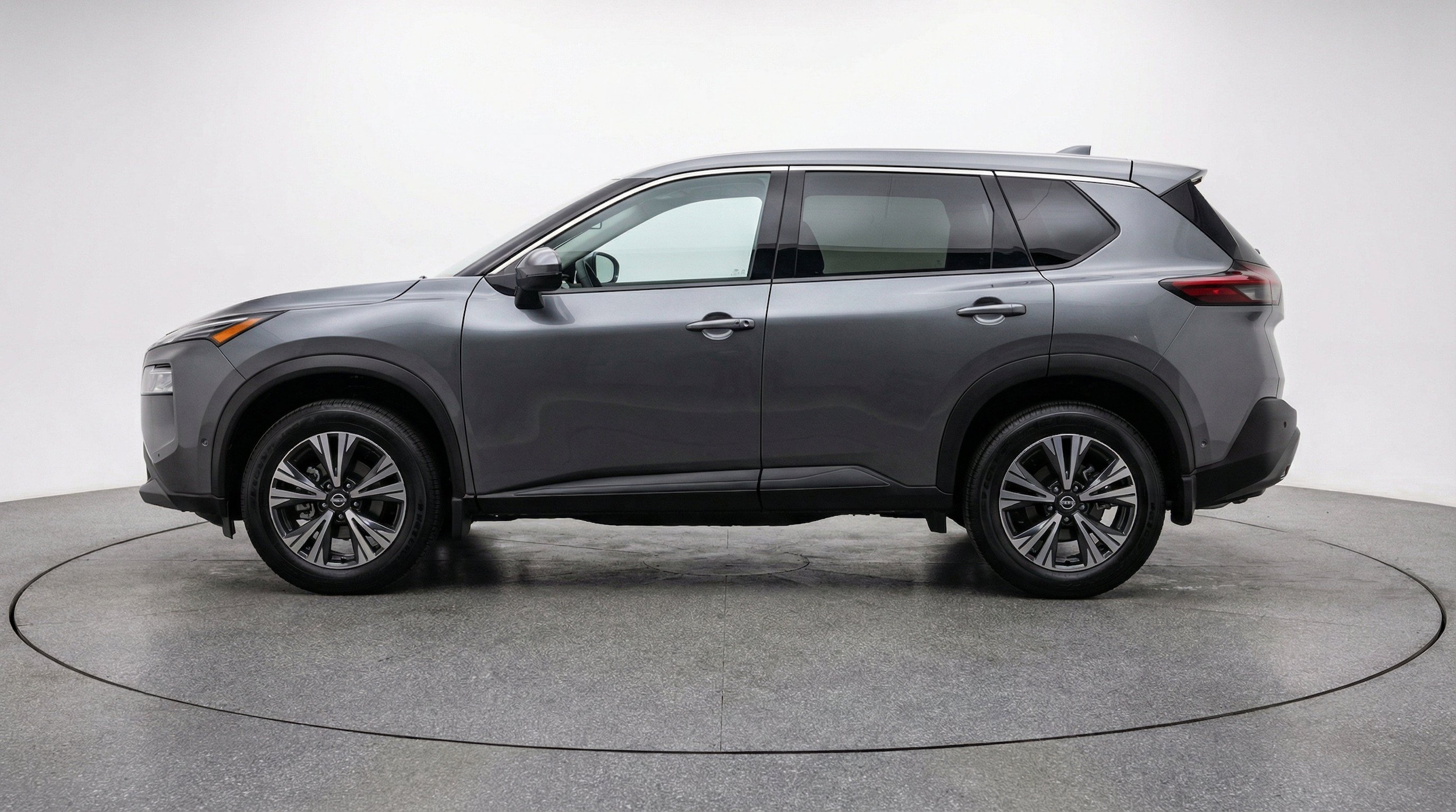 Thumbnail: 2025 Nissan Rogue - 5