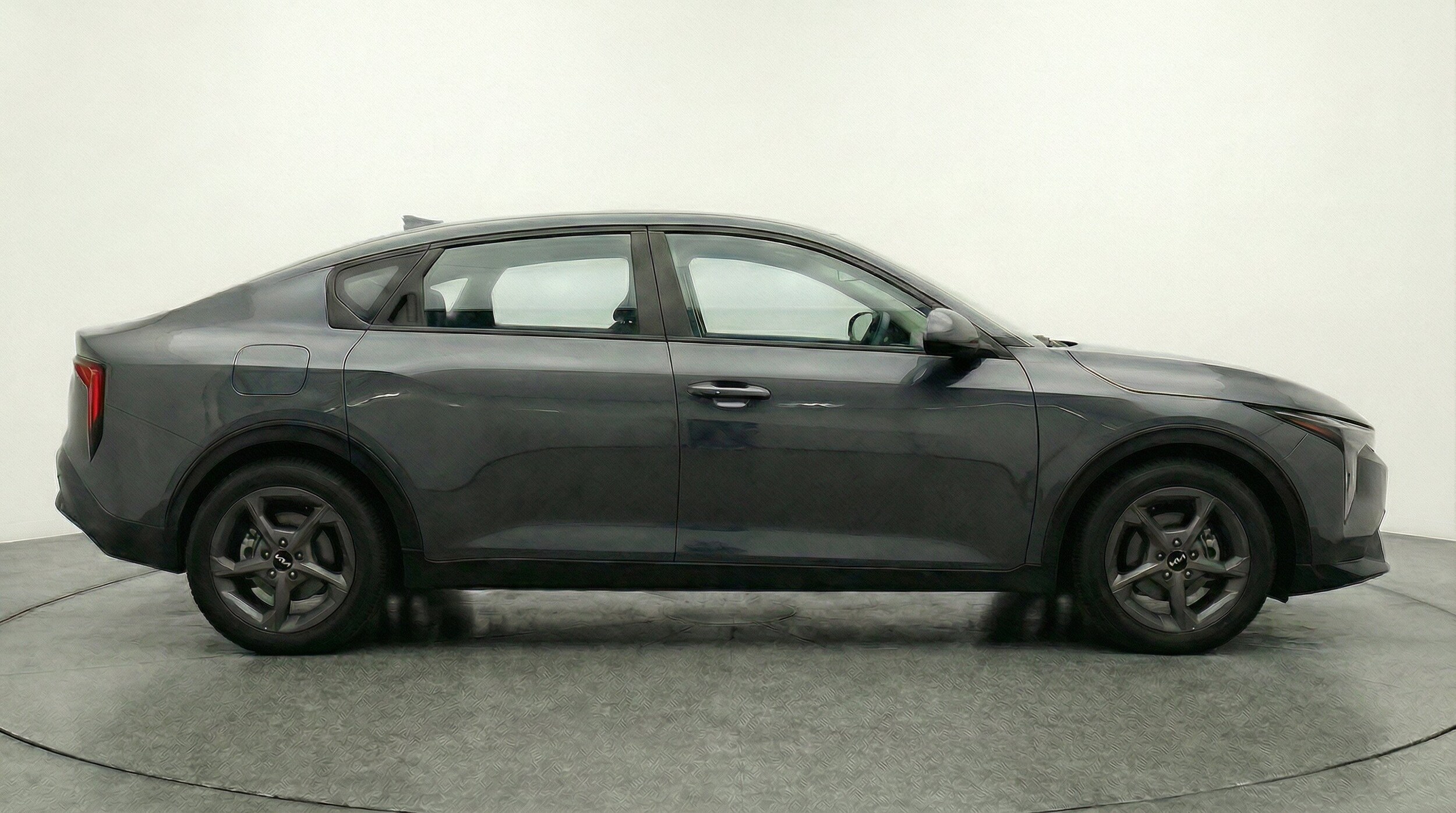Thumbnail: 2025 Kia K4 - 10