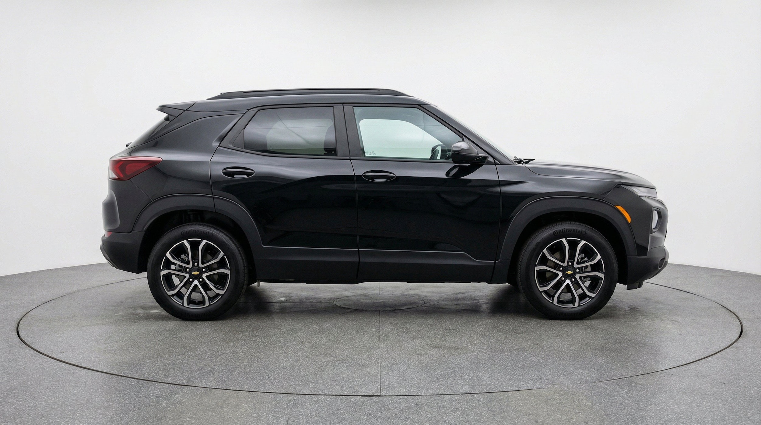 Thumbnail: 2025 Chevrolet TrailBlazer - 10