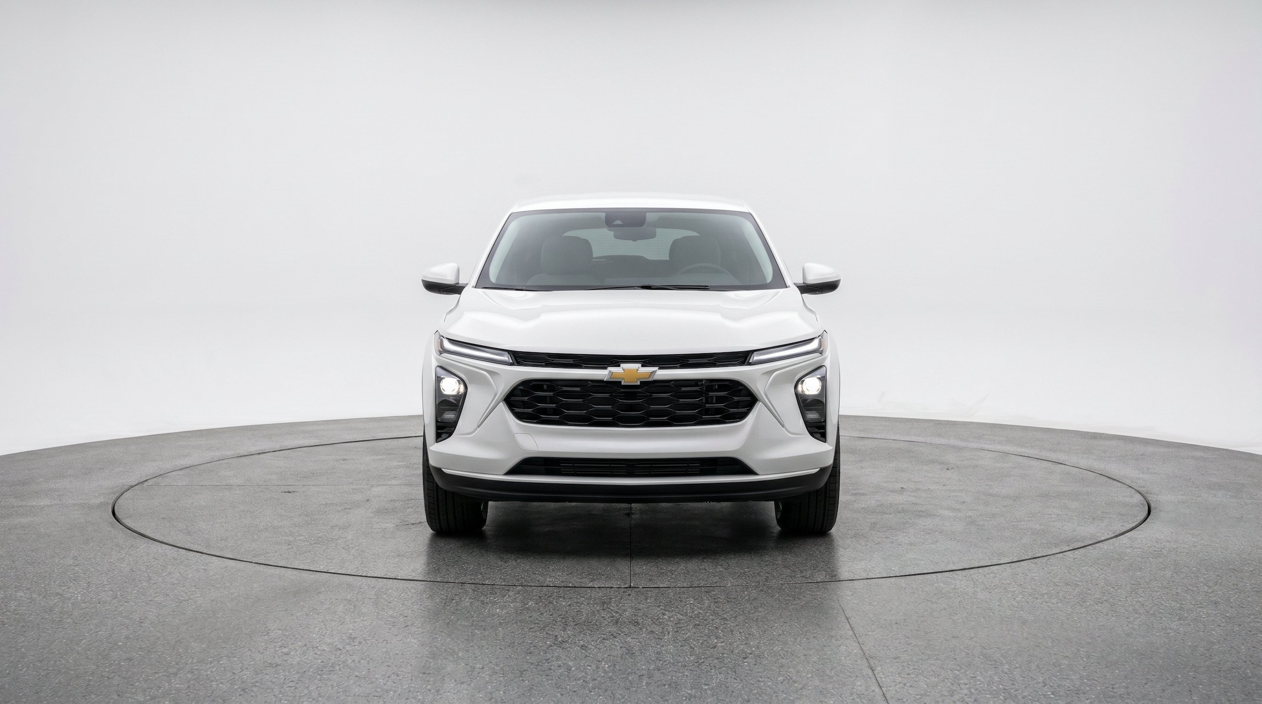 Thumbnail: 2025 Chevrolet Blazer - 2