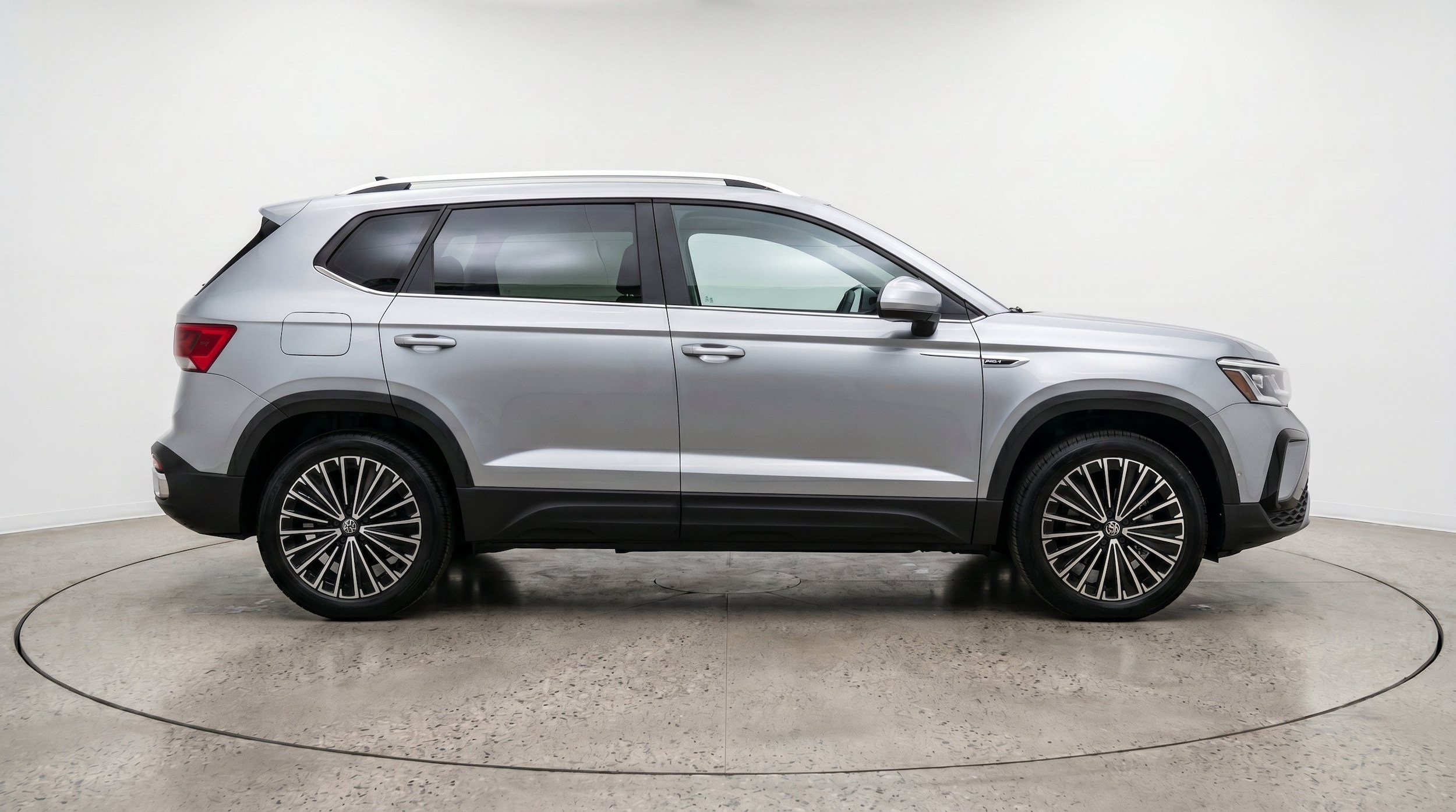 Thumbnail: 2026 Volkswagen Taos - 10