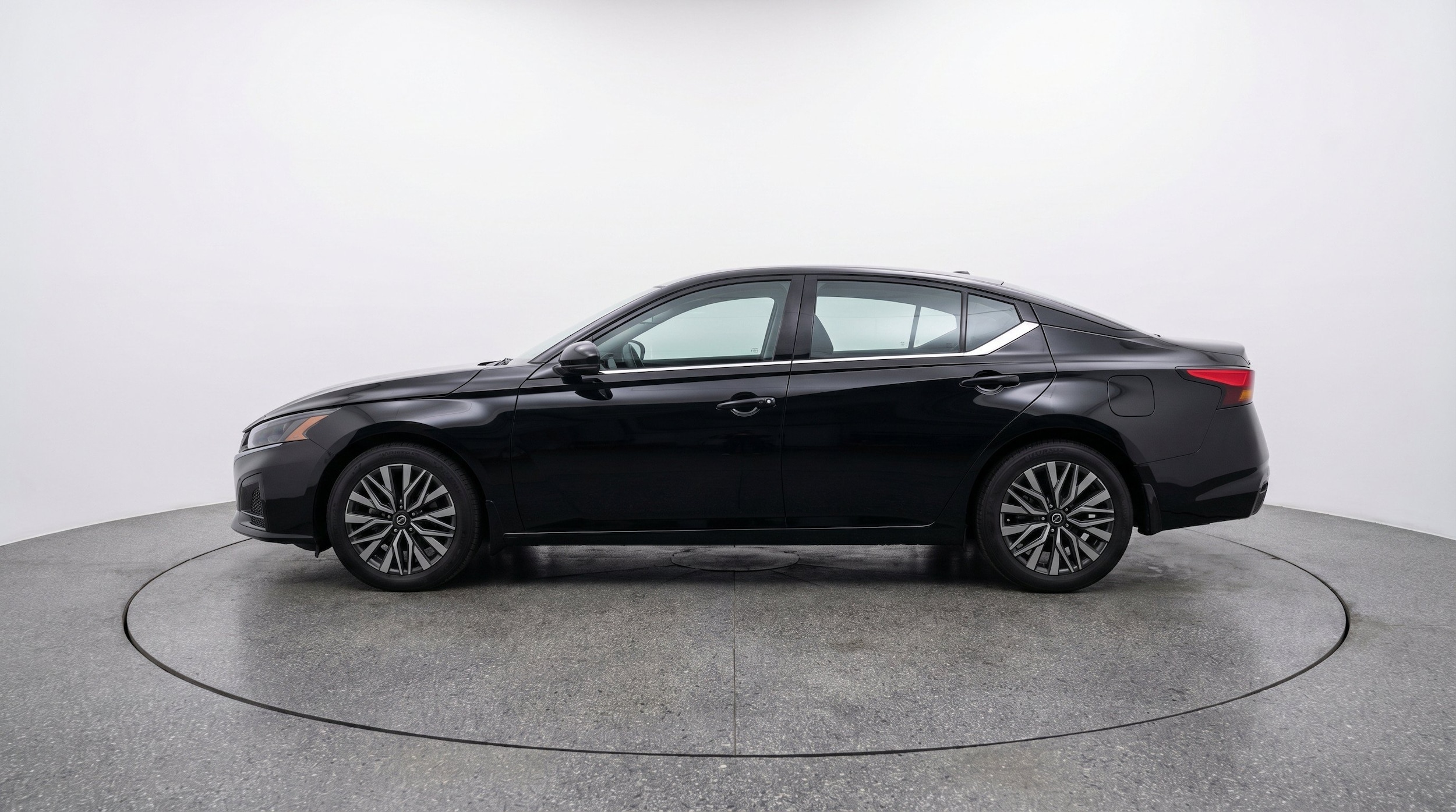 Thumbnail: 2026 Nissan Altima - 5