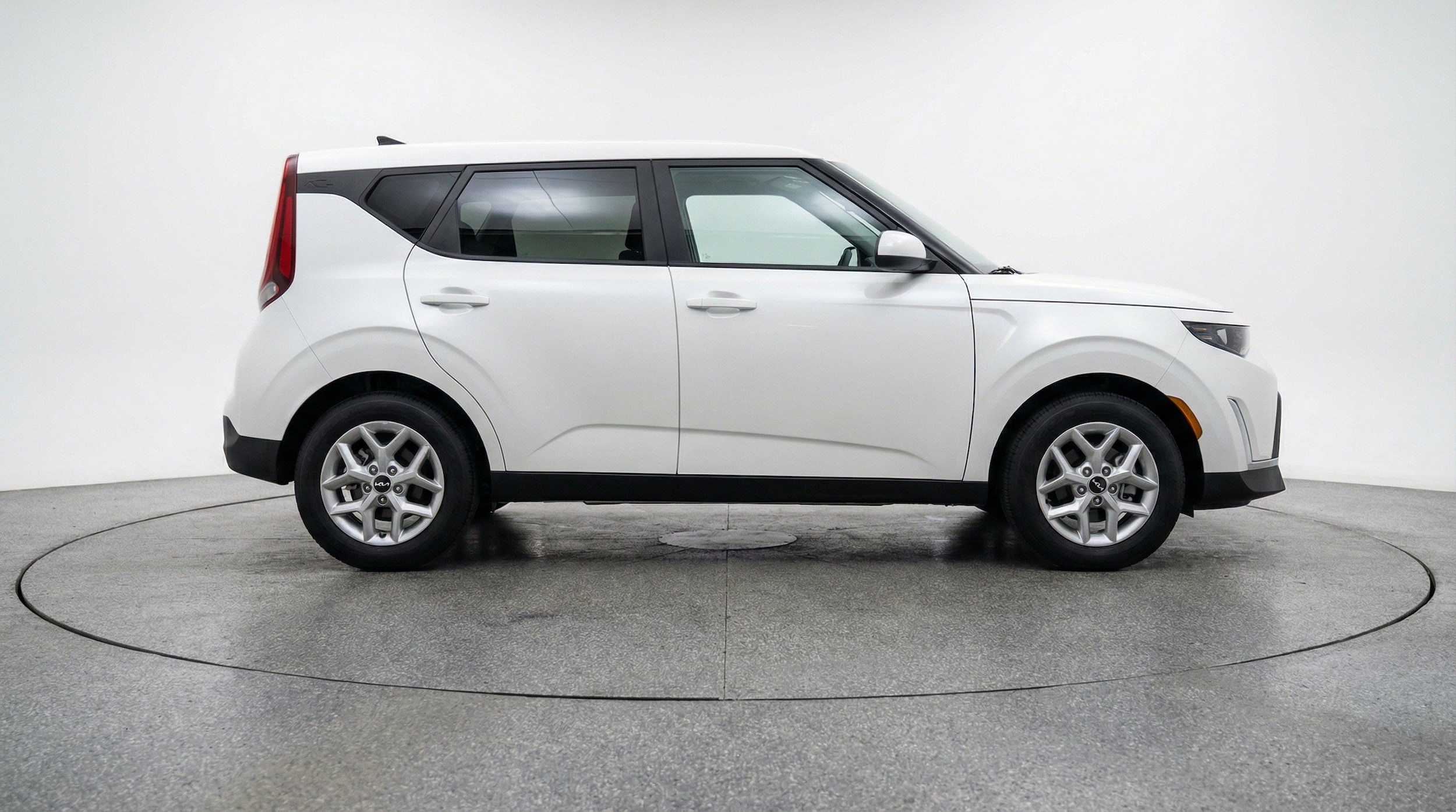 Thumbnail: 2025 Kia Soul - 10