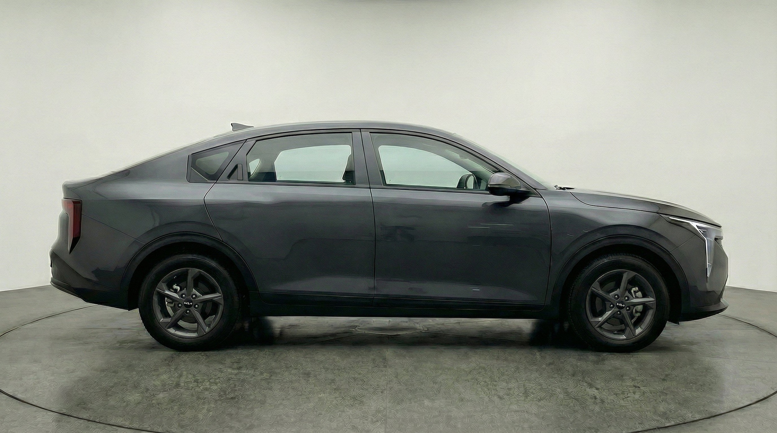 Thumbnail: 2025 Kia K4 - 10