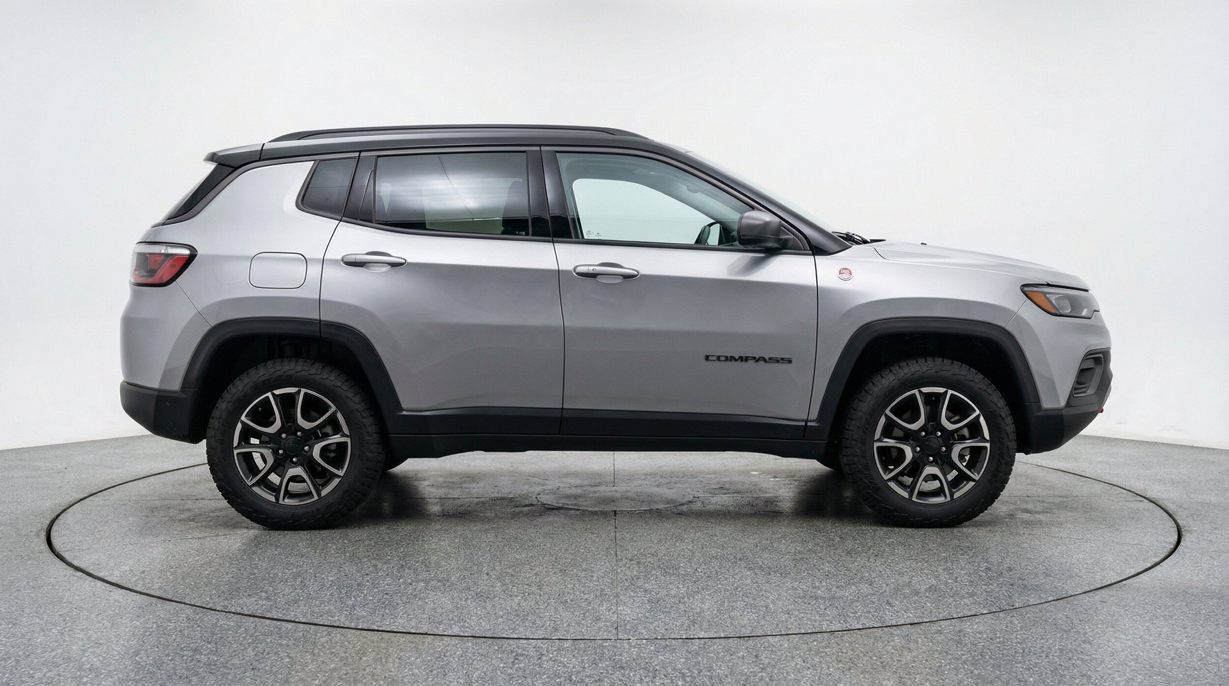 Thumbnail: 2025 Jeep Compass - 10