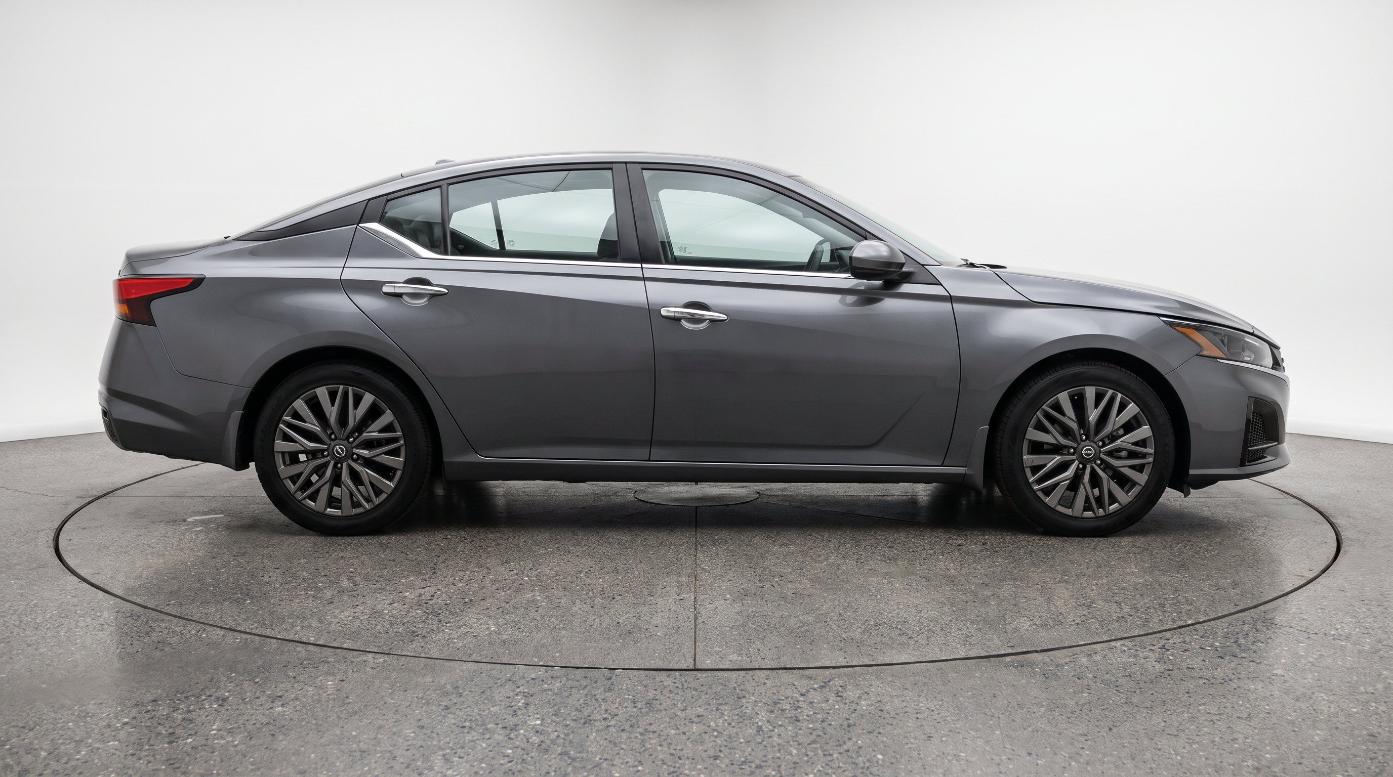 Thumbnail: 2025 Nissan Altima - 10