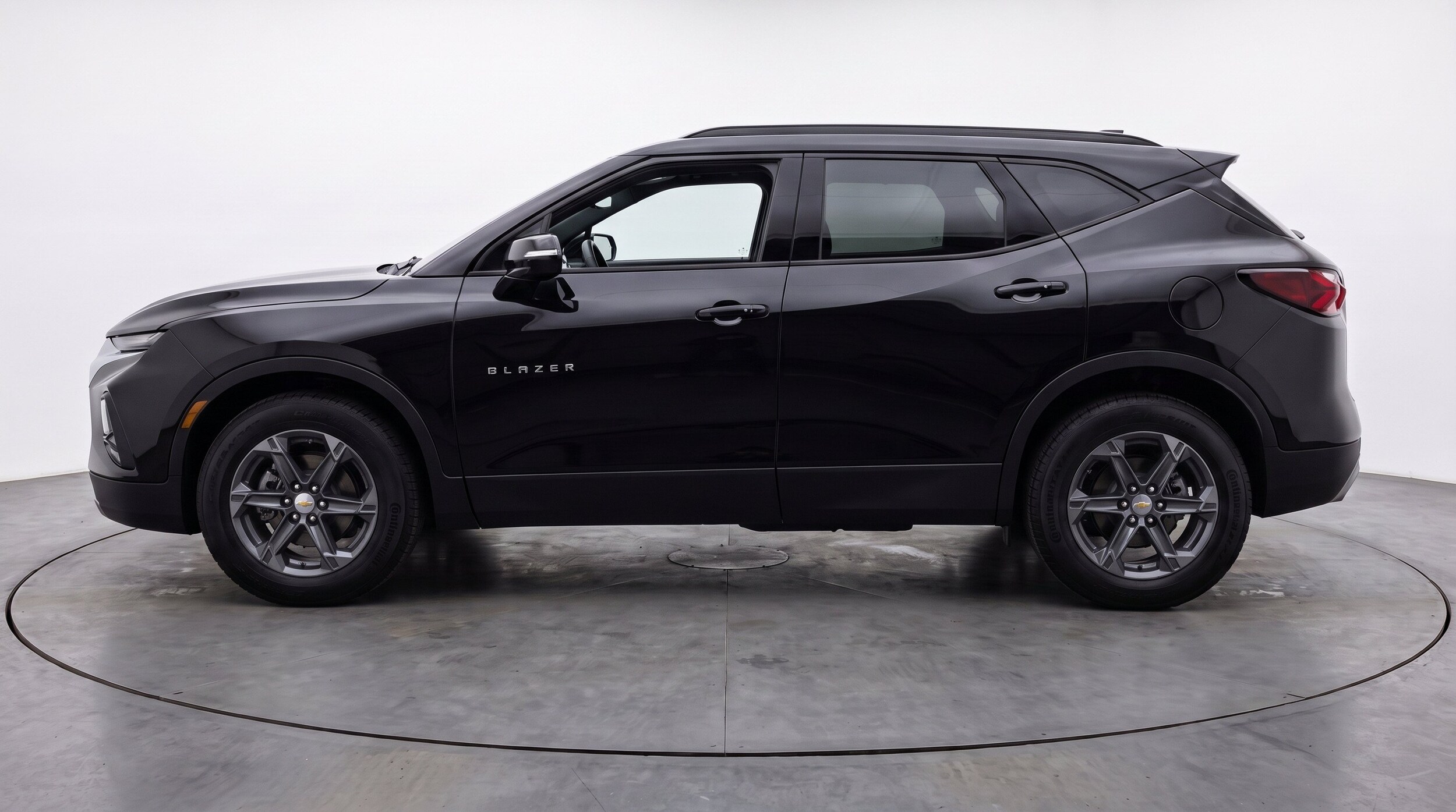Thumbnail: 2026 Chevrolet Blazer - 5