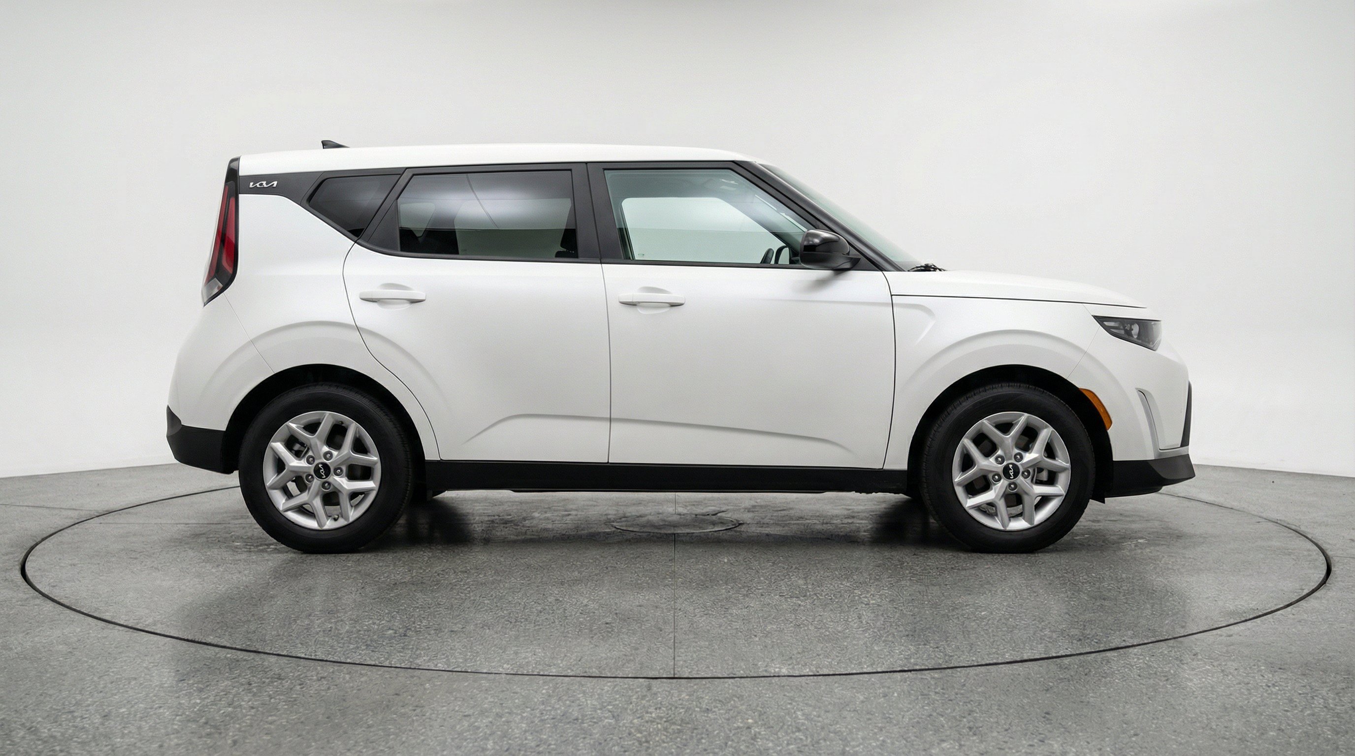 Thumbnail: 2025 Kia Soul - 10