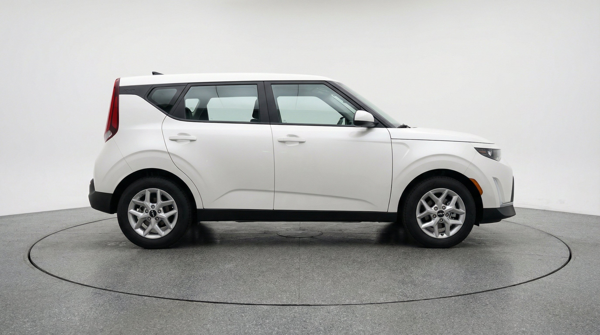 Thumbnail: 2025 Kia Soul - 11