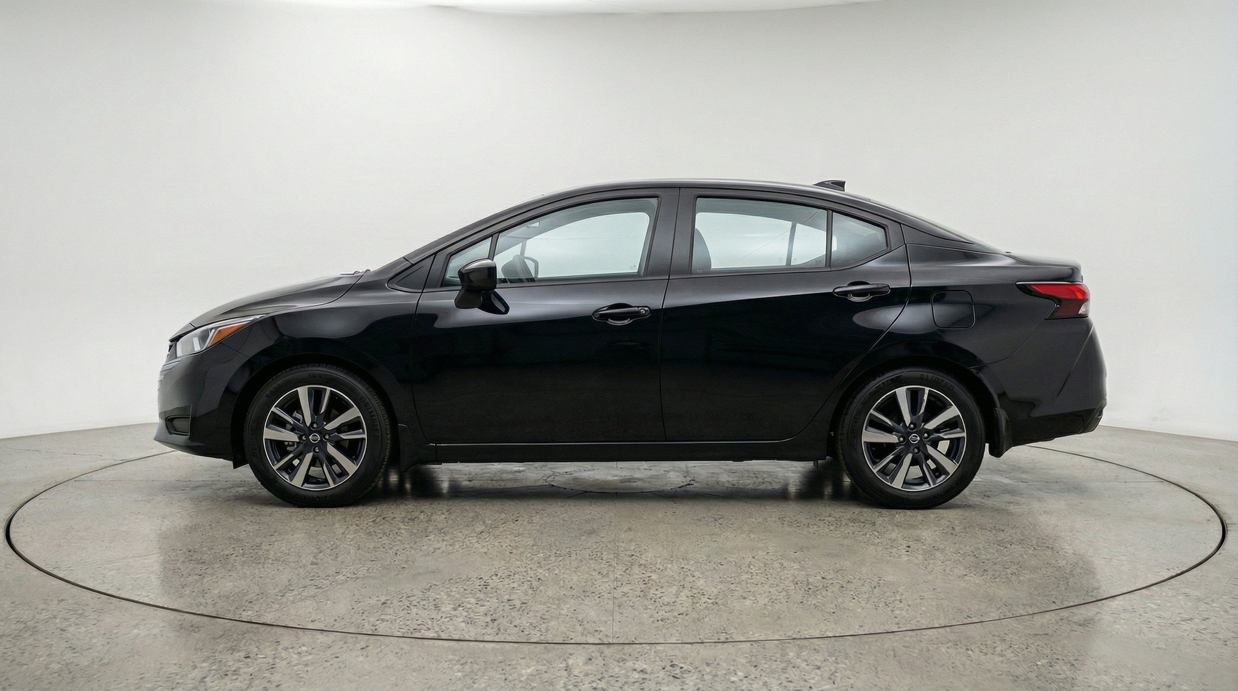 Thumbnail: 2025 Nissan Versa - 5