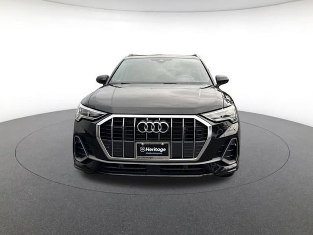 Used 2024 Audi Q3 Premium Sport Utility