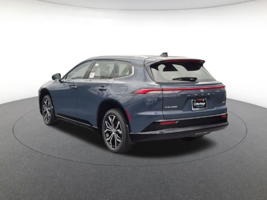New 2026 Toyota Crown Signia XLE SUV