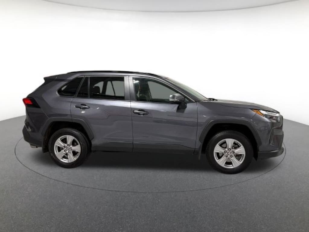Used 2025 Toyota RAV4 XLE Sport Utility