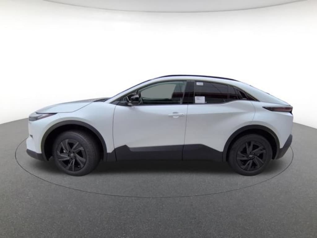 New 2026 Toyota C-HR SE SUV