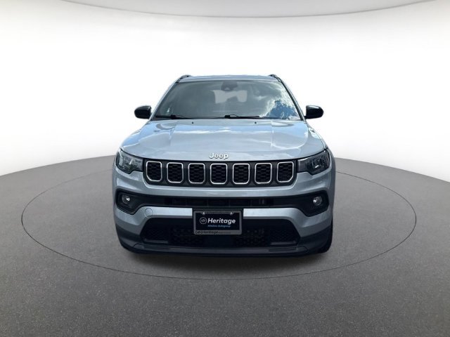 Used 2024 Jeep Compass Latitude Sport Utility