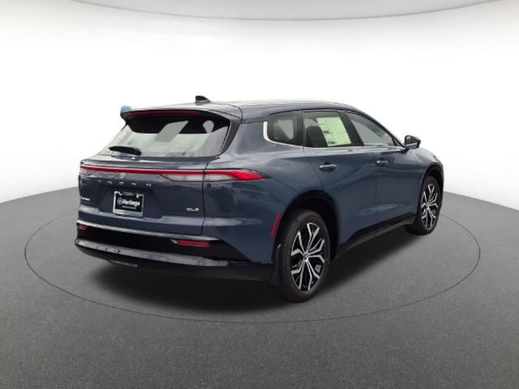 New 2026 Toyota Crown Signia XLE SUV