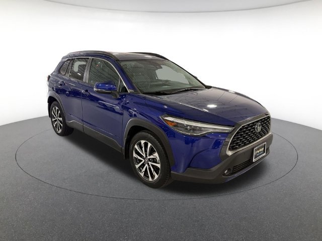 Used 2022 Toyota Corolla Cross XLE Sport Utility