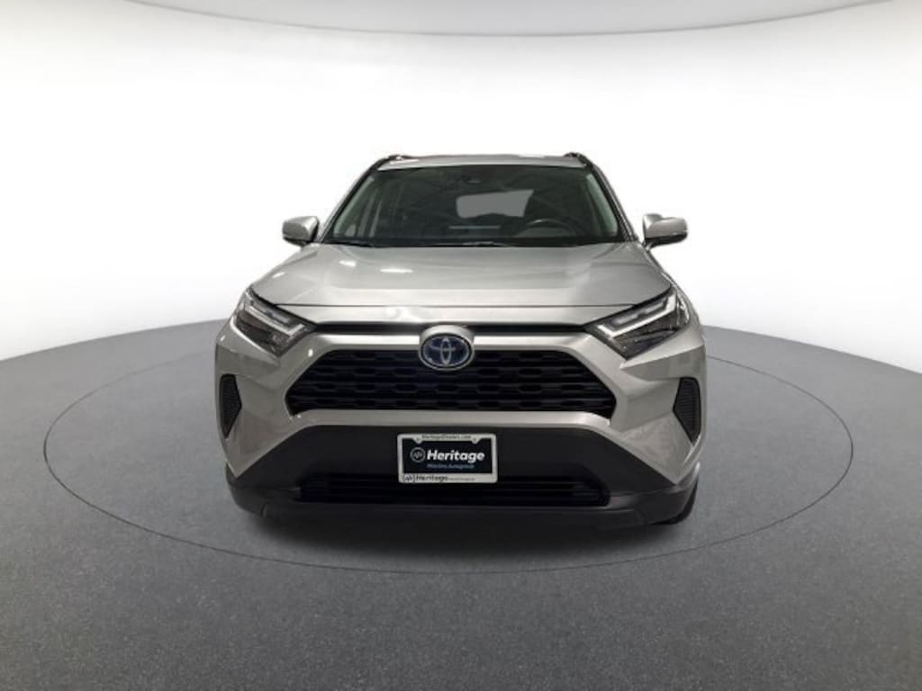 Used 2024 Toyota RAV4 Hybrid XLE Sport Utility