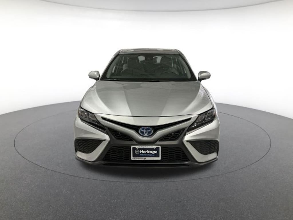 Used 2024 Toyota Camry Hybrid SE Sedan