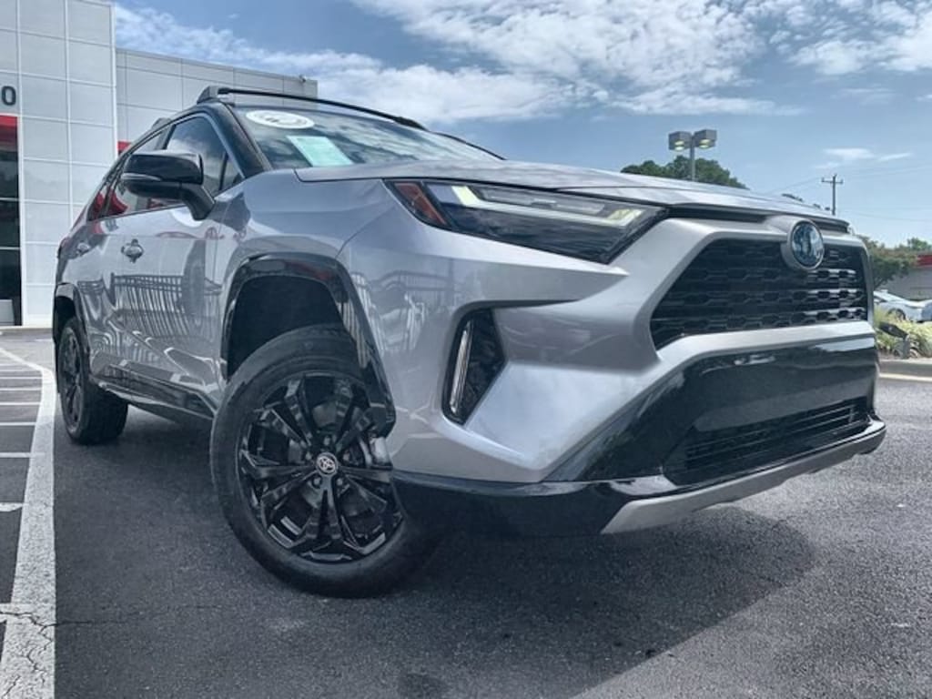 Used 2024 Toyota RAV4 Hybrid XSE Sport Utility
