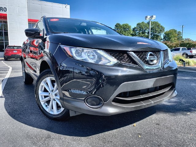 Used 2017 Nissan Rogue Sport SV Sport Utility