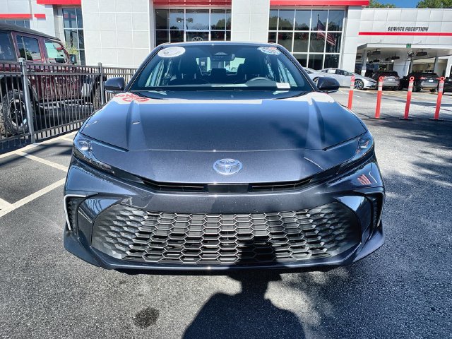 Used 2026 Toyota Camry SE Sedan