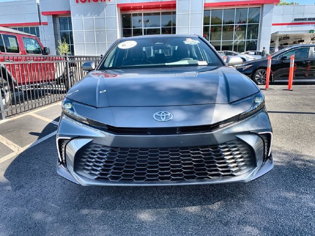 Used 2026 Toyota Camry SE Sedan