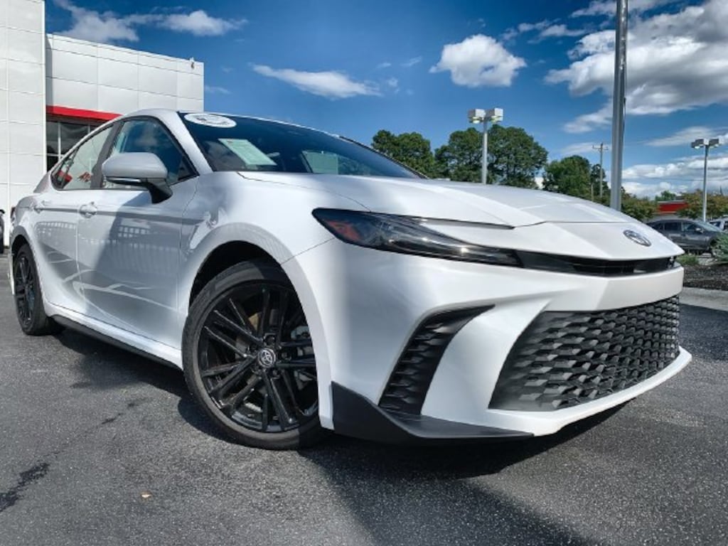 Certified 2025 Toyota Camry SE Sedan