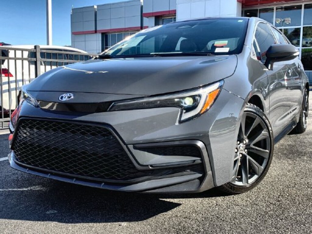 Used 2023 Toyota Corolla SE Sedan
