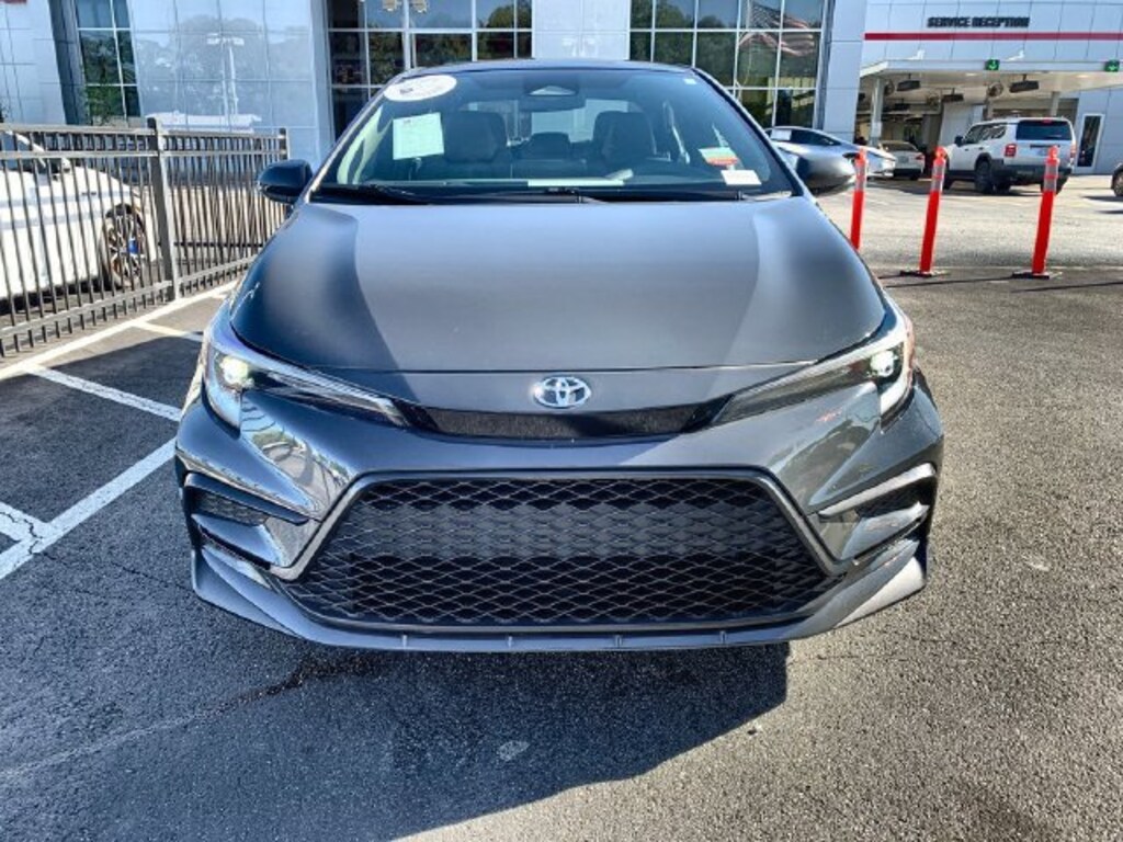 Used 2023 Toyota Corolla SE Sedan