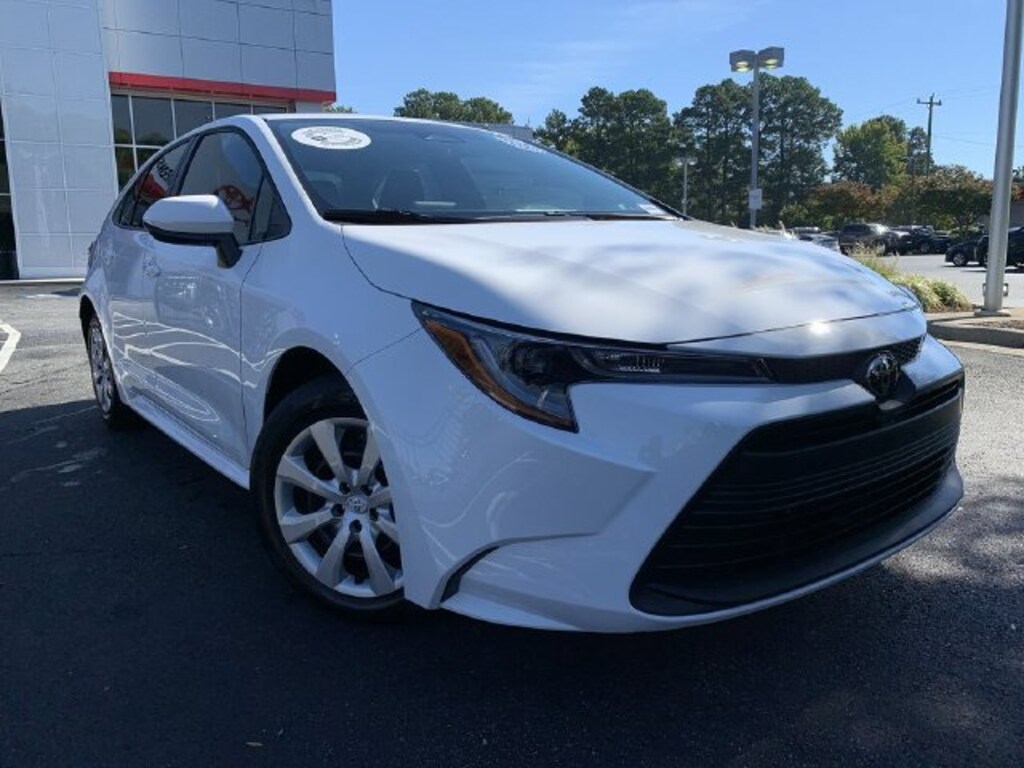 Used 2026 Toyota Corolla LE Sedan