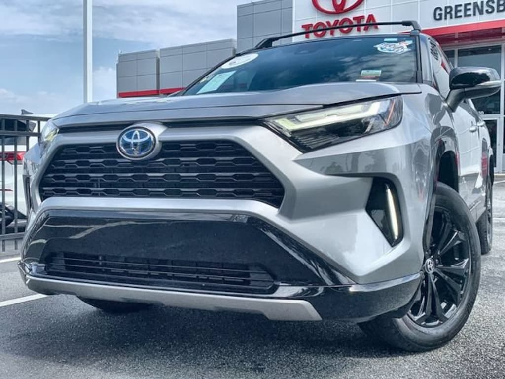 Used 2024 Toyota RAV4 Hybrid XSE Sport Utility
