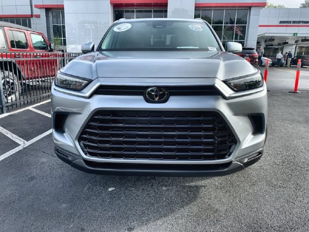 Used 2026 Toyota Grand Highlander XLE Sport Utility