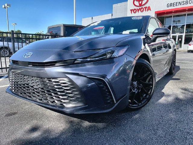 Used 2026 Toyota Camry SE Sedan