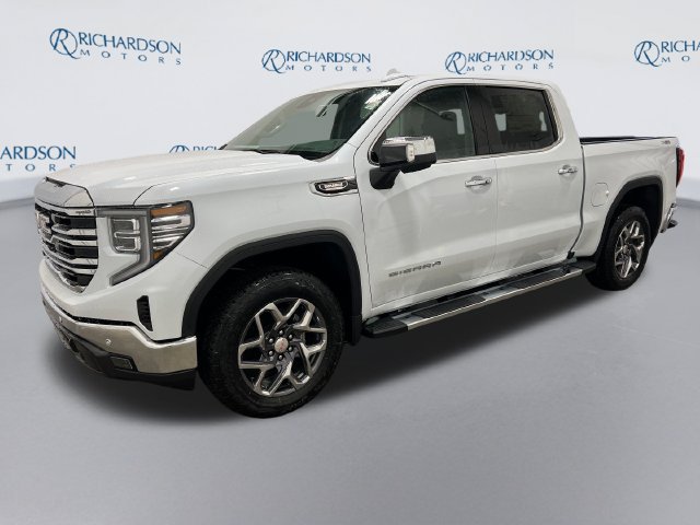 2026 GMC Sierra 1500 SLT Truck