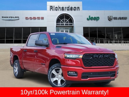 2026 Ram 1500 EXPRESS CREW CAB 4X2 5'7 BOX Pickup