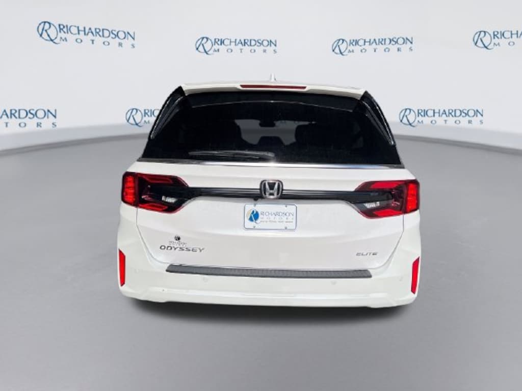New 2027 Honda Odyssey Elite Van Passenger Van